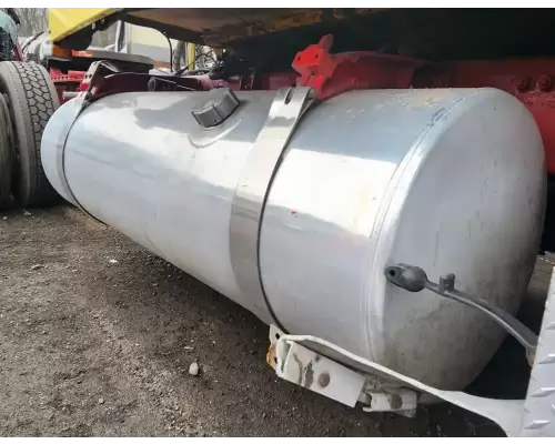 Freightliner FLD132 XL CLASSIC Fuel Tank