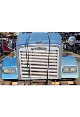 Freightliner FLD132 XL CLASSIC Hood