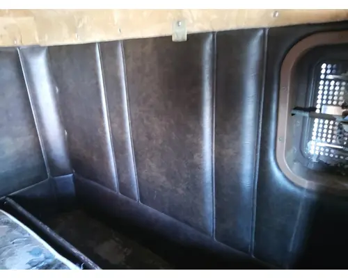 Freightliner FLT Body, Misc. Parts