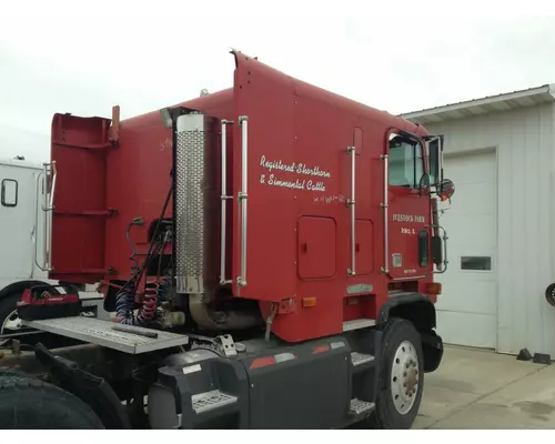 Freightliner FLT Cab Assembly