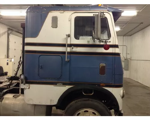 Freightliner FLT Cab Assembly