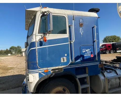 Freightliner FLT Cab Assembly