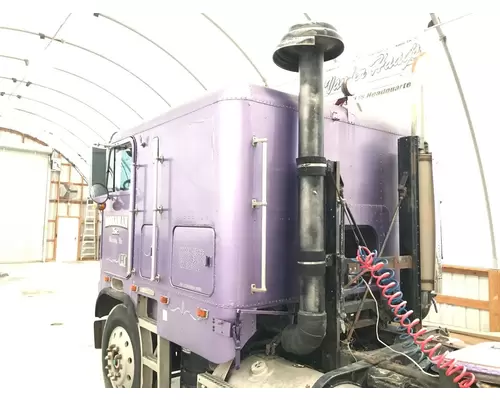 Freightliner FLT Cab Assembly