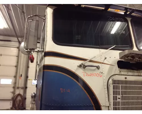 Freightliner FLT Cab Exterior Panel