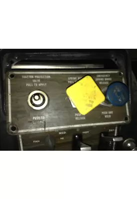 Freightliner FLT Dash Assembly