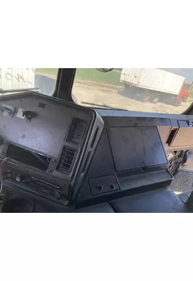 Freightliner FLT Dash Assembly