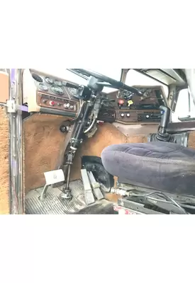 Freightliner FLT Dash Assembly