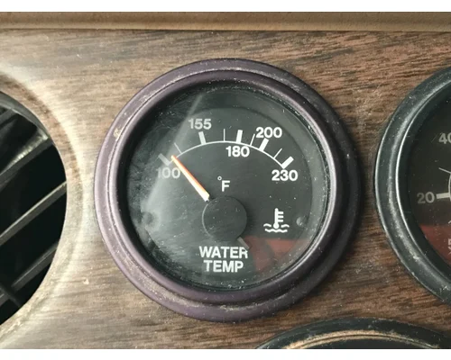Freightliner FLT Dash Assembly