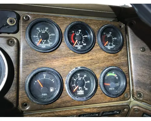 Freightliner FLT Dash Assembly