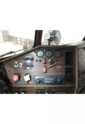 Freightliner FLT Dash Assembly
