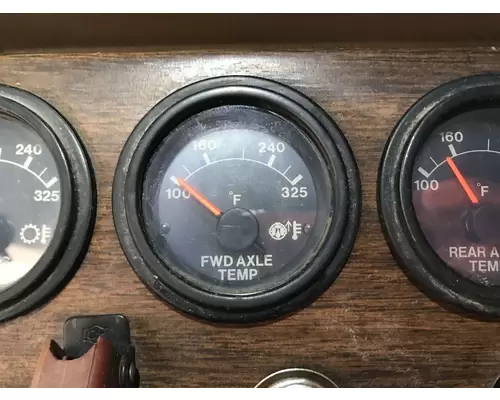 Freightliner FLT Dash Assembly