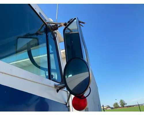 Freightliner FLT Door Mirror
