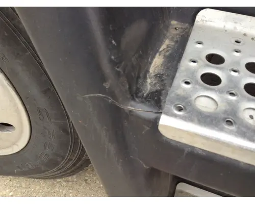 Freightliner FLT Fairing (Side)