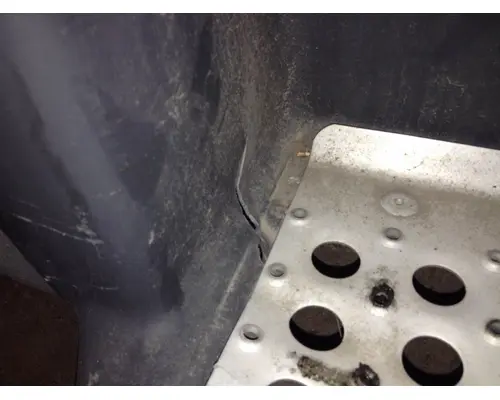 Freightliner FLT Fairing (Side)