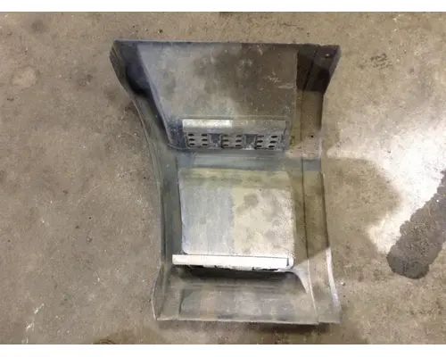 Freightliner FLT Fairing (Side)