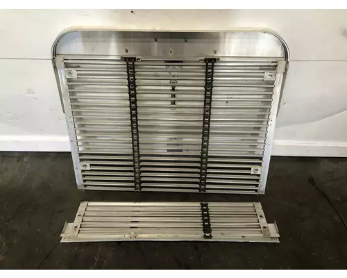 Freightliner FLT Grille