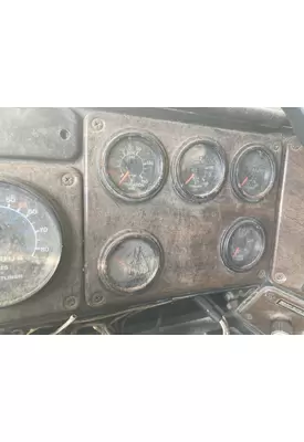 Freightliner FLT Instrument Cluster
