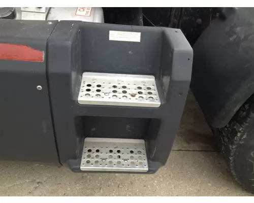 Freightliner FLT Skirt