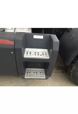 Freightliner FLT Skirt