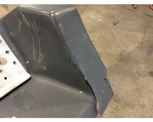 Freightliner FLT Skirt