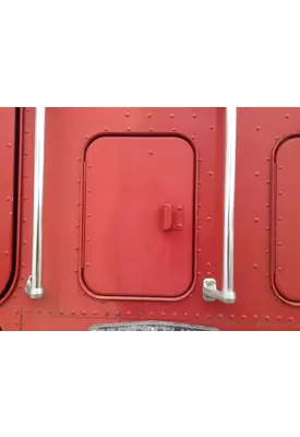 Freightliner FLT Sleeper Door