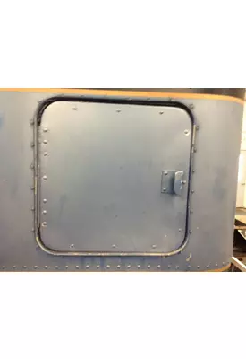 Freightliner FLT Sleeper Door