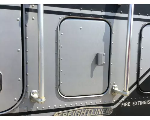 Freightliner FLT Sleeper Door