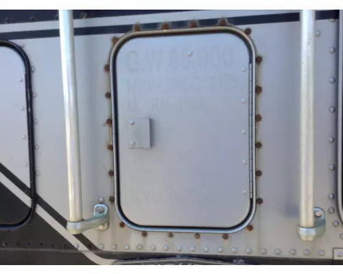 Freightliner FLT Sleeper Door