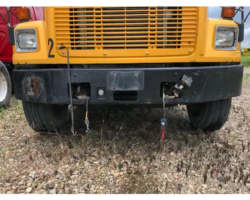 Freightliner FS65 Bumper Assembly, Front
