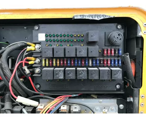Freightliner FS65 Fuse Box