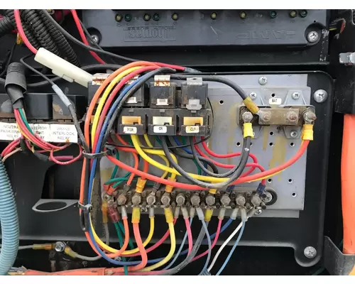 Freightliner FS65 Fuse Box