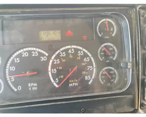 Freightliner FS65 Instrument Cluster