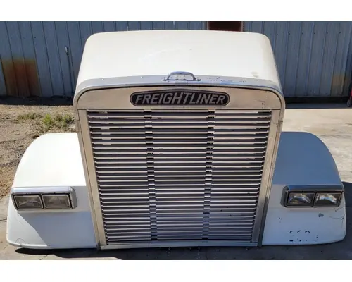 Hood FREIGHTLINER FC60 Geco - Dinuba