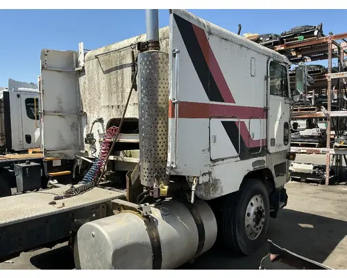 Sleeper Fairing FREIGHTLINER FL Cabover Geco - Fresno