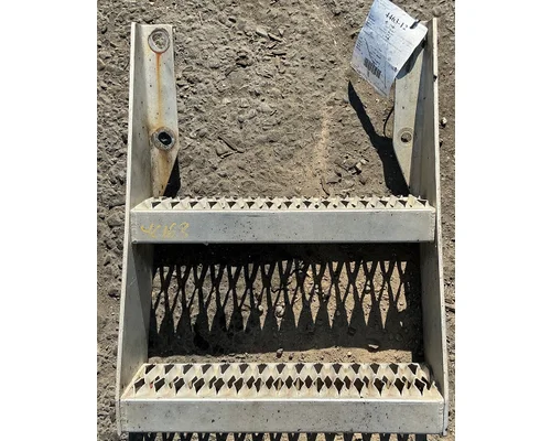 Step FREIGHTLINER FL Cabover GECO - Fresno