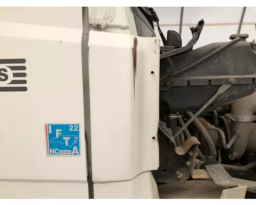 Cowl Freightliner FL106 Vander Haags Inc Cb