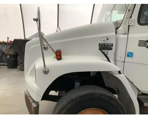 Hood Freightliner FL106 Vander Haags Inc Cb