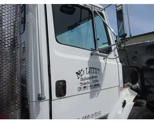 Door Assembly, Front FREIGHTLINER FL112 1994-2004 LKQ Heavy Truck - Goodys