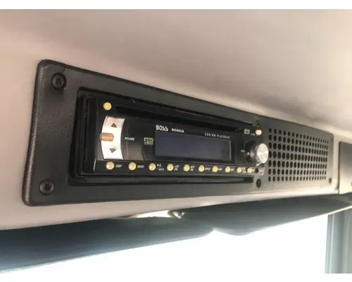 Radio Freightliner FL112 Vander Haags Inc Sp