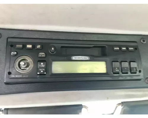 Radio Freightliner FL112 Vander Haags Inc Kc