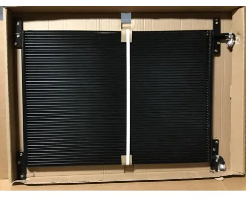 Air Conditioner Condenser FREIGHTLINER FL112 LKQ Heavy Duty Core