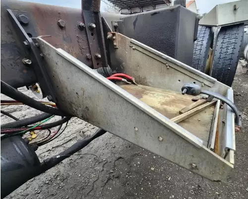Battery Box Freightliner FL112 Complete Recycling Group LLC