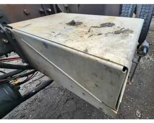 Battery Box Freightliner FL112 Complete Recycling Group LLC