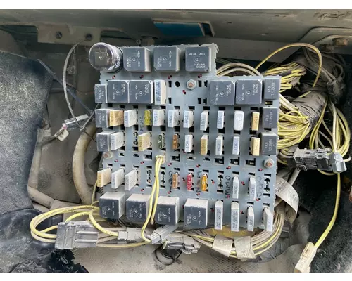 Fuse Box Freightliner FL112 Vander Haags Inc Dm