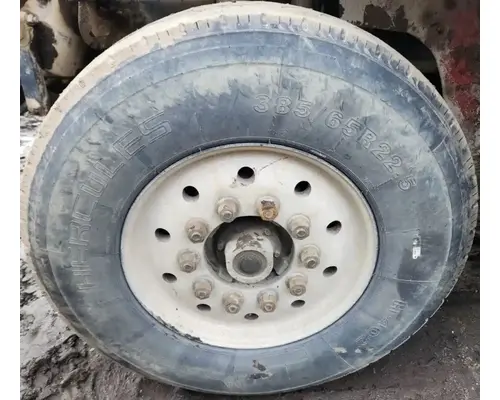 Spindle / Knuckle, Front Freightliner FL112 Complete Recycling Group LLC