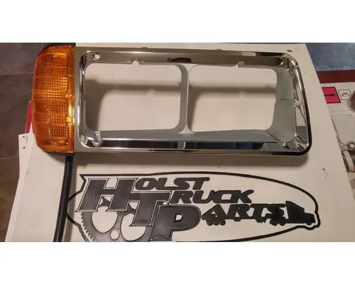 Headlamp Assembly Freightliner FL120 Holst Truck Parts