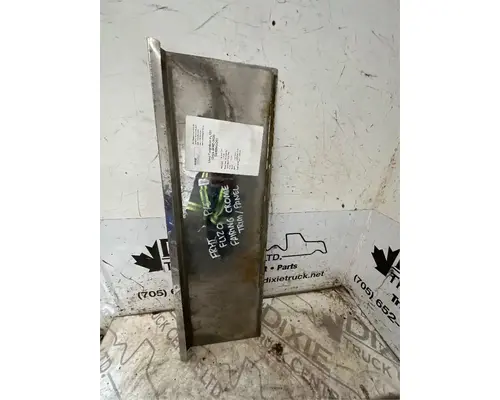 Side Fairing Freightliner FL120 Dixie Truck Centre