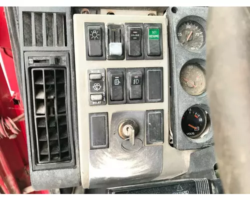 Dash Panel Freightliner FL60 Vander Haags Inc Cb