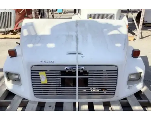 Hood FREIGHTLINER FL60 Geco - Dinuba