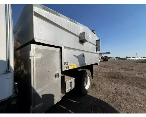 Tool Box FREIGHTLINER FL60 DTI Trucks